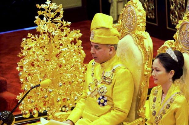 Enthronement of 35th Sultan of Perak - Diplomat magazine